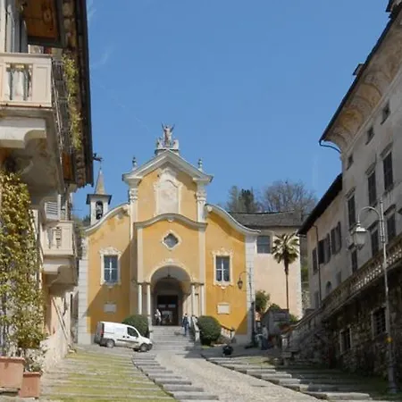 Villa Sleeps 8 Pool Wifi Orta San Giulio