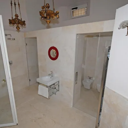 Sleeps 8 Pool Wifi * Orta San Giulio
