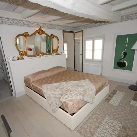 Sleeps 8 Pool Wifi Orta San Giulio
