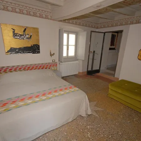 Villa Sleeps 8 Pool Wifi Orta San Giulio