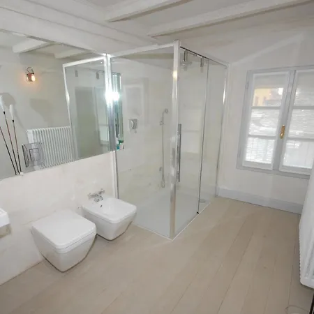 Sleeps 8 Pool Wifi Orta San Giulio